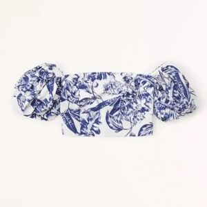 Abercrombie & Fitch Off-the-Shoulder Poplin Crop Top with Puff Sleeves Size M